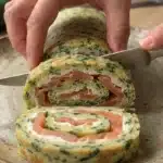 Roulé salé au concombre et saumon fumé, base fromage frais aux herbes image 1200x800 1790115552275